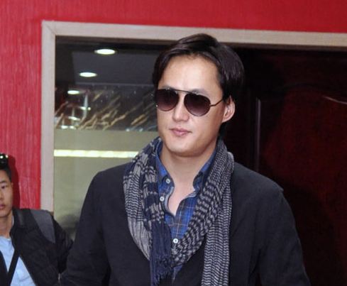 Д.Лхагва : Мундаг багш нарын ачаар өдий зэрэгтэй явж байна